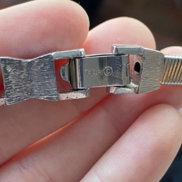 VTG- Trifari- Adjustable Omega Choker w Adjustable Sister Hinge Clip Clasps - Picture 7 of 9